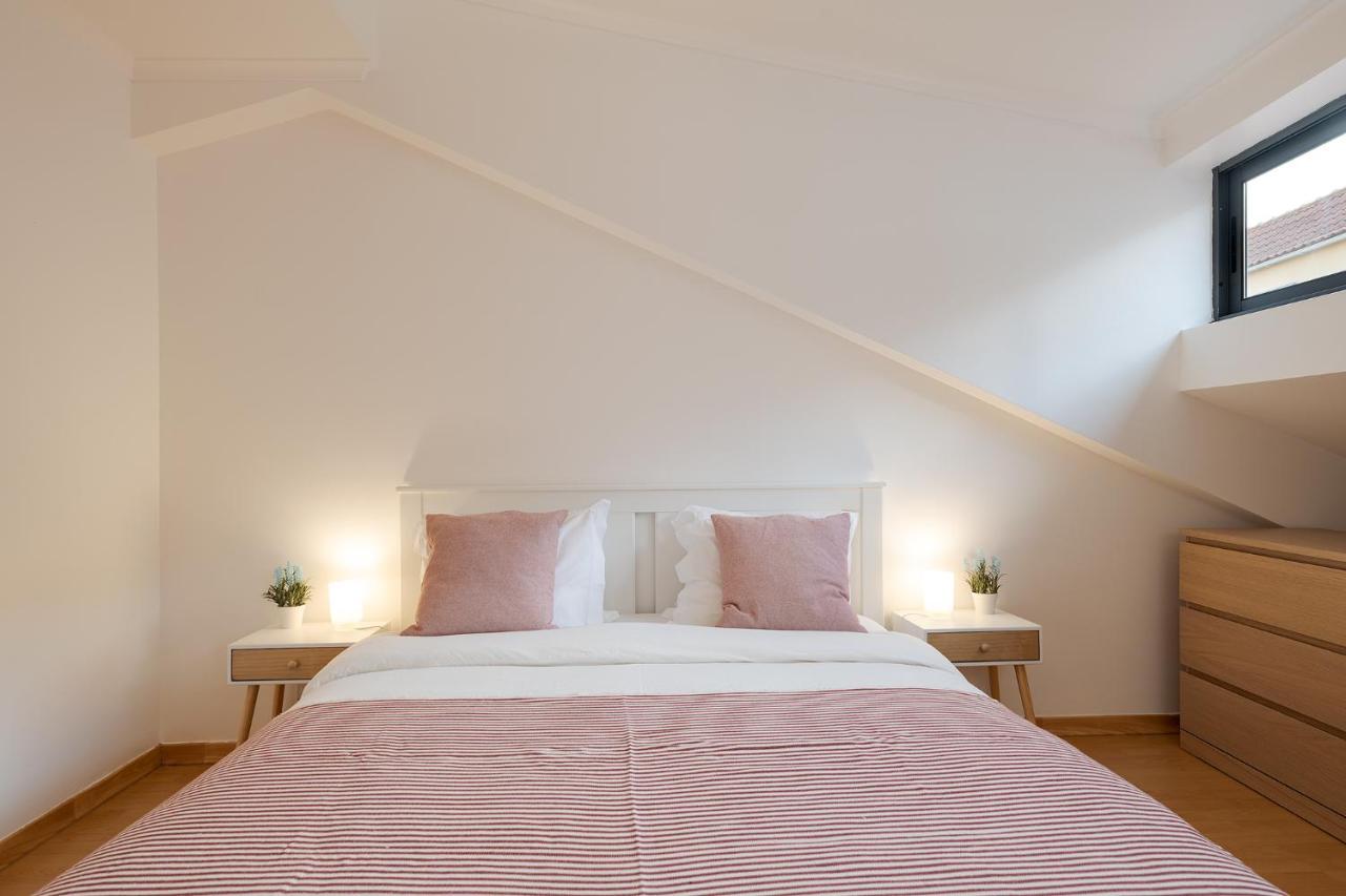 Central Gem IV - Lisbon Trendy Santos District With Dedicated Workspace 외부 사진