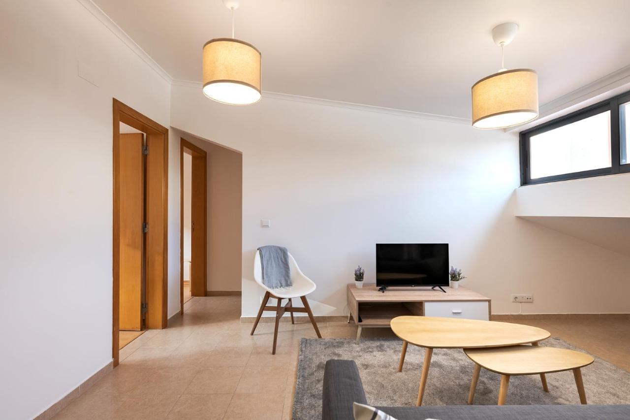 Central Gem IV - Lisbon Trendy Santos District With Dedicated Workspace 외부 사진