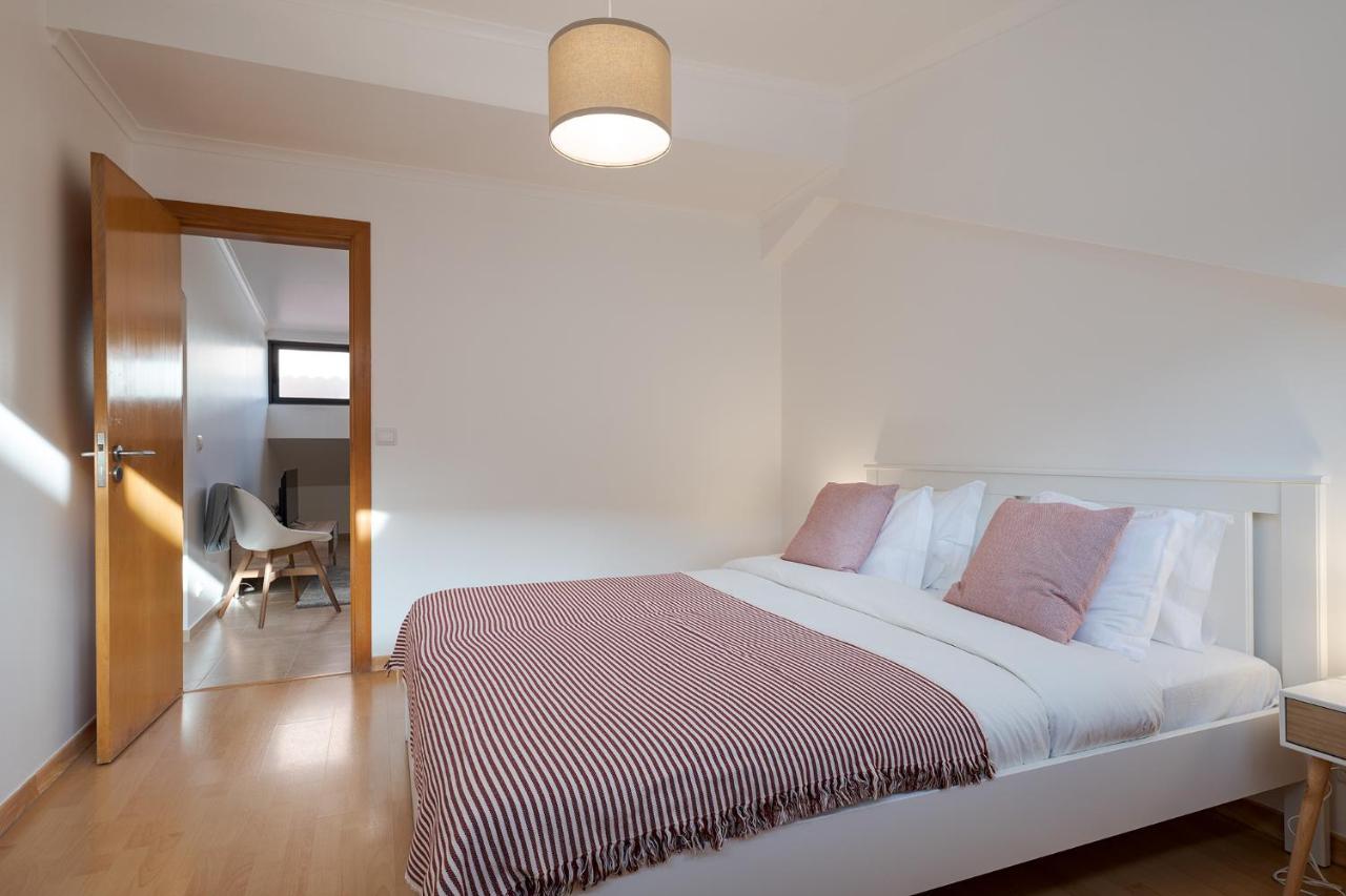Central Gem IV - Lisbon Trendy Santos District With Dedicated Workspace 외부 사진