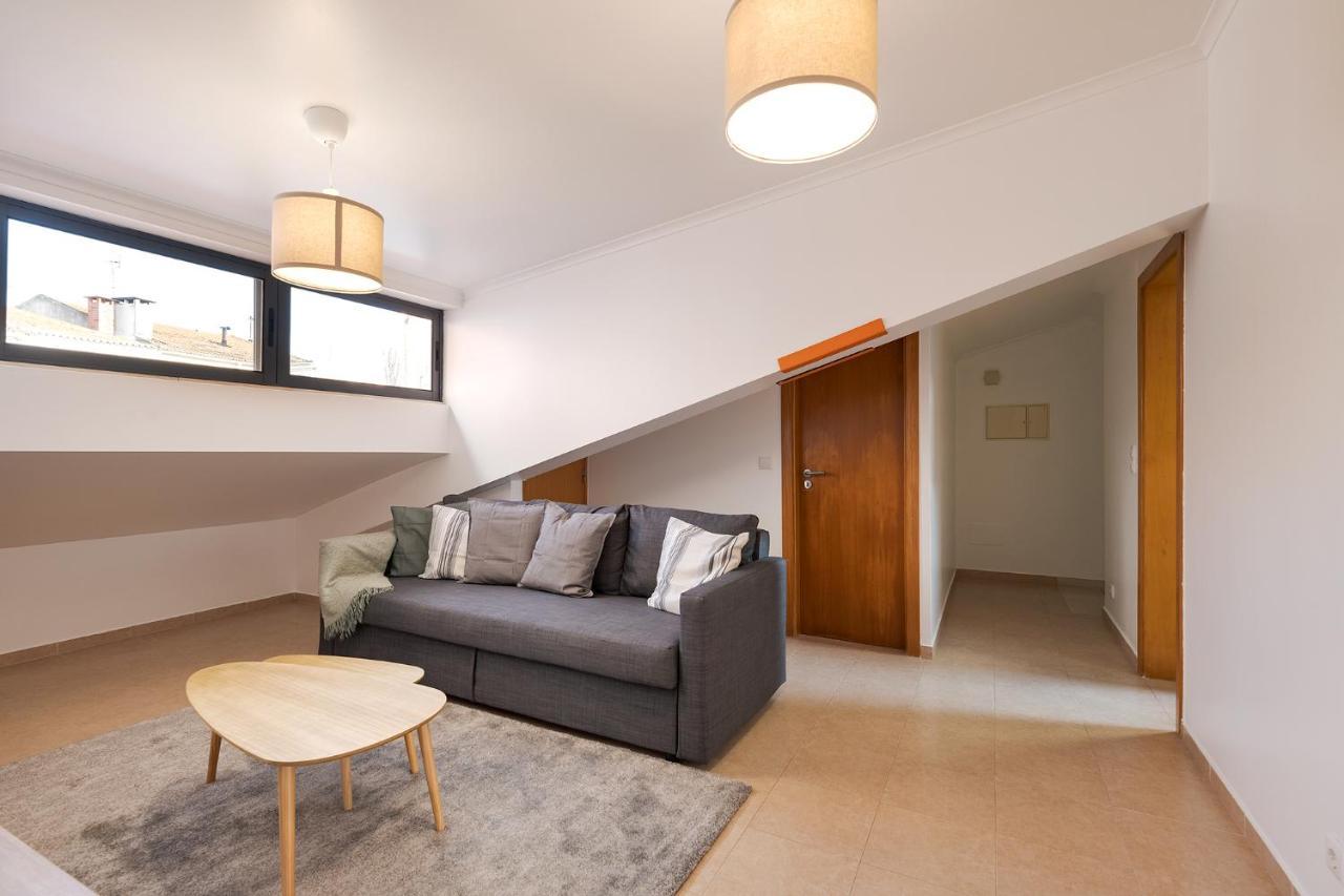Central Gem IV - Lisbon Trendy Santos District With Dedicated Workspace 외부 사진